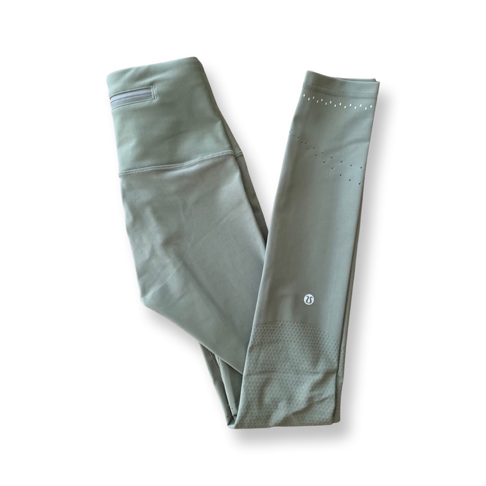 Lululemon In Focus Run Tight. Size 2.